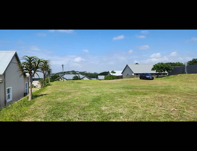 912M² VACANT LAND FOR SALE IN SHEFFIELD BEACH